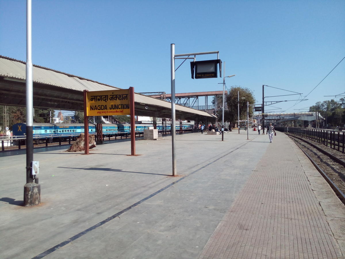Nagda Railway Station Picture & Video Gallery - Railway Enquiry