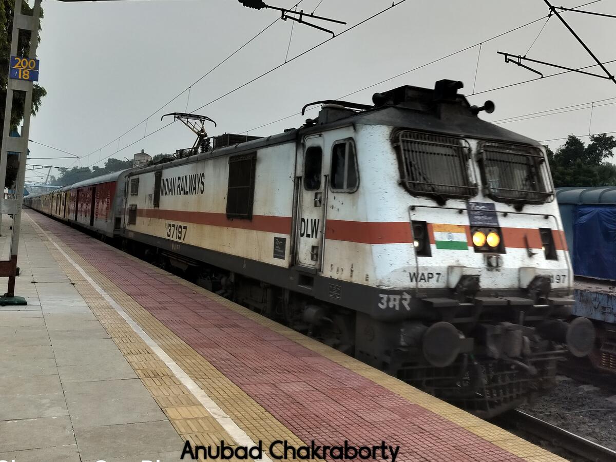 New Delhi - Bhubaneswar Tejas Rajdhani Express (via Adra) (PT)/22812 Travel  Forum - Railway Enquiry